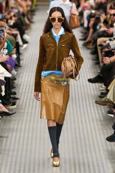 Look 58